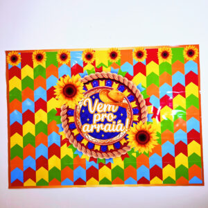Painel Junino com Bandeirinhas